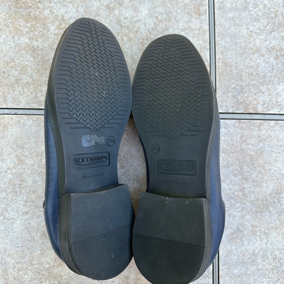 Softwaves Navy  Leather Loafer - Picture 10 of 12